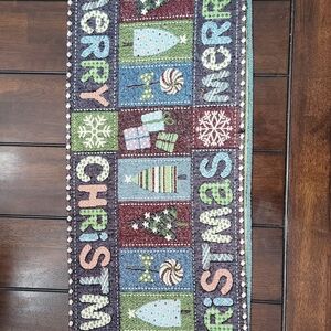 Vintage Merry Christmas Table Runner - Multicolor
